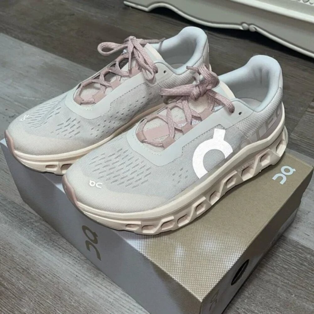✨👟On cloudmonster running shoe